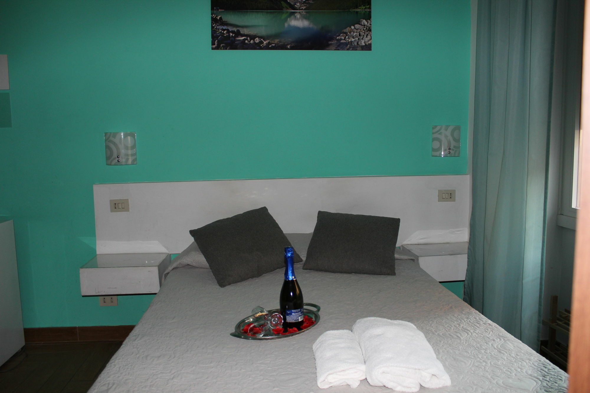 Guest house Mr. Charlie Brown 2*